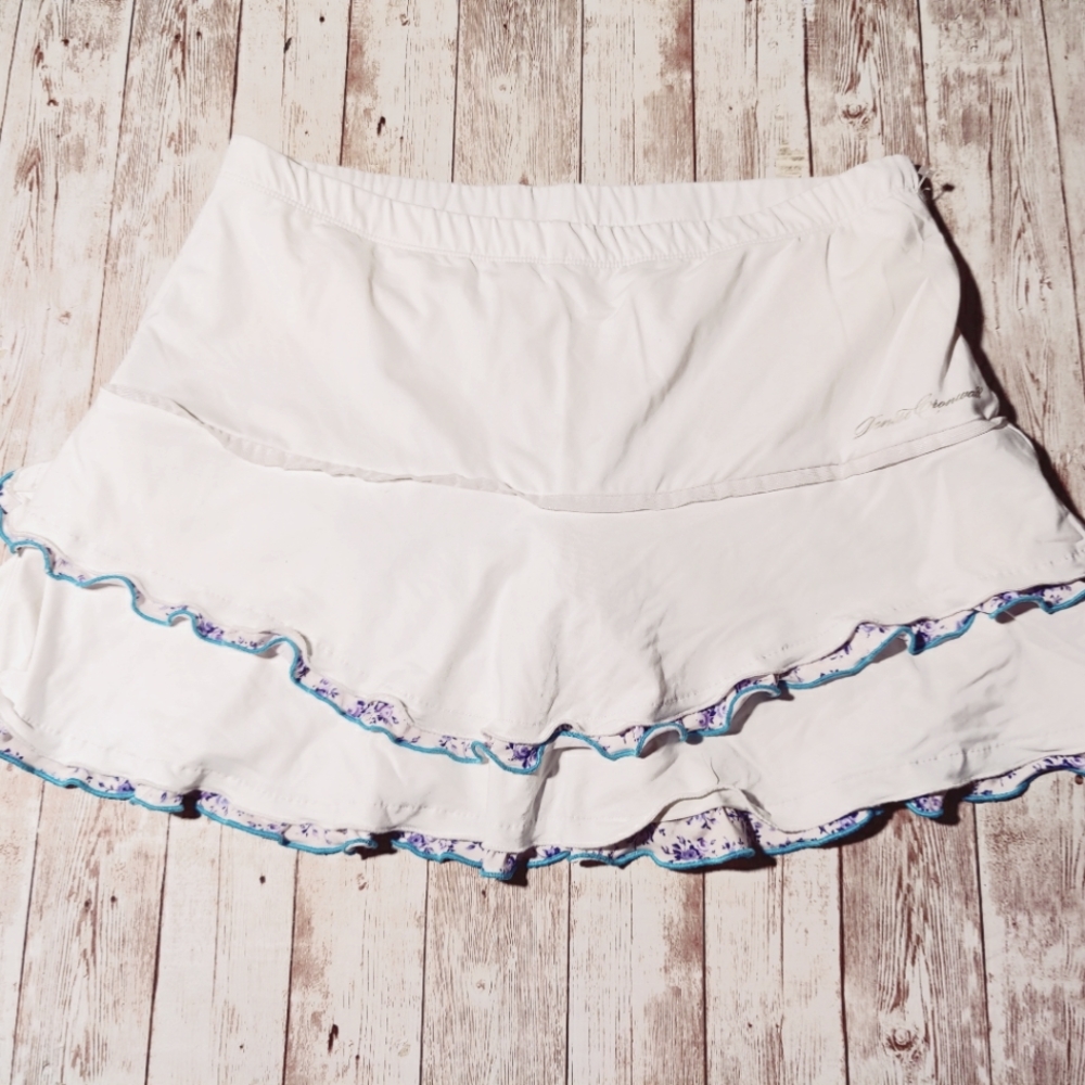 Denise Cromwell skorts